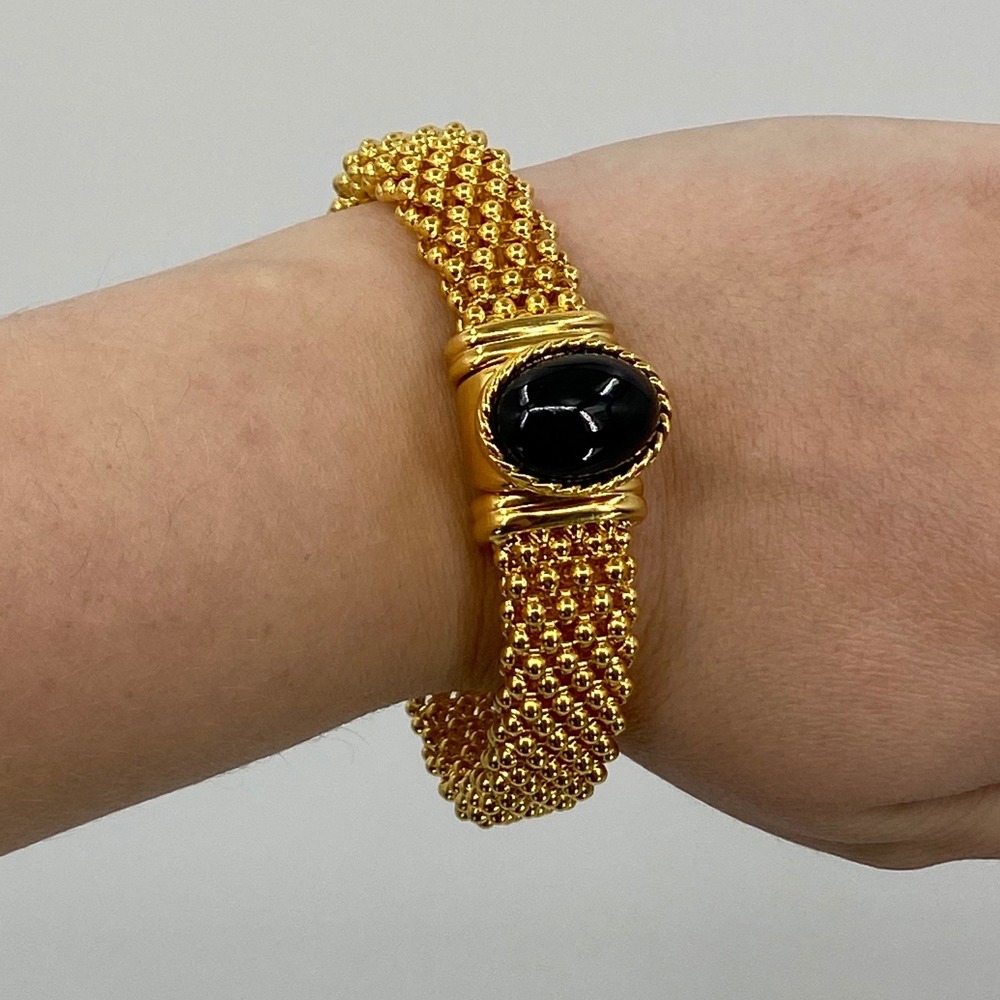 Elizabeth Taylor Interchangeable Goldtone Bracelet, Mesh Style, Magnetic closure